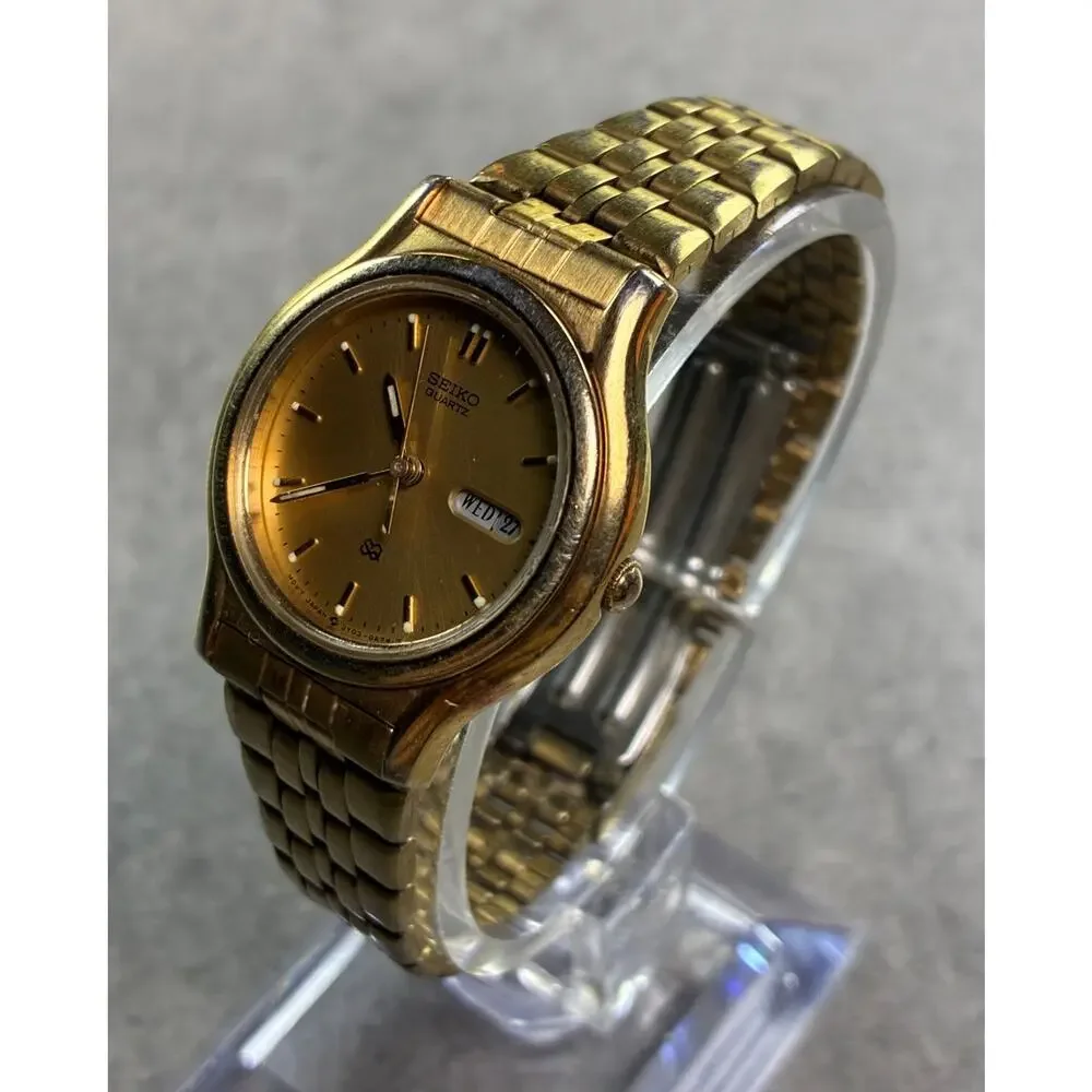 Vintage Seiko Women's Gold Tone Watch 26mm 6